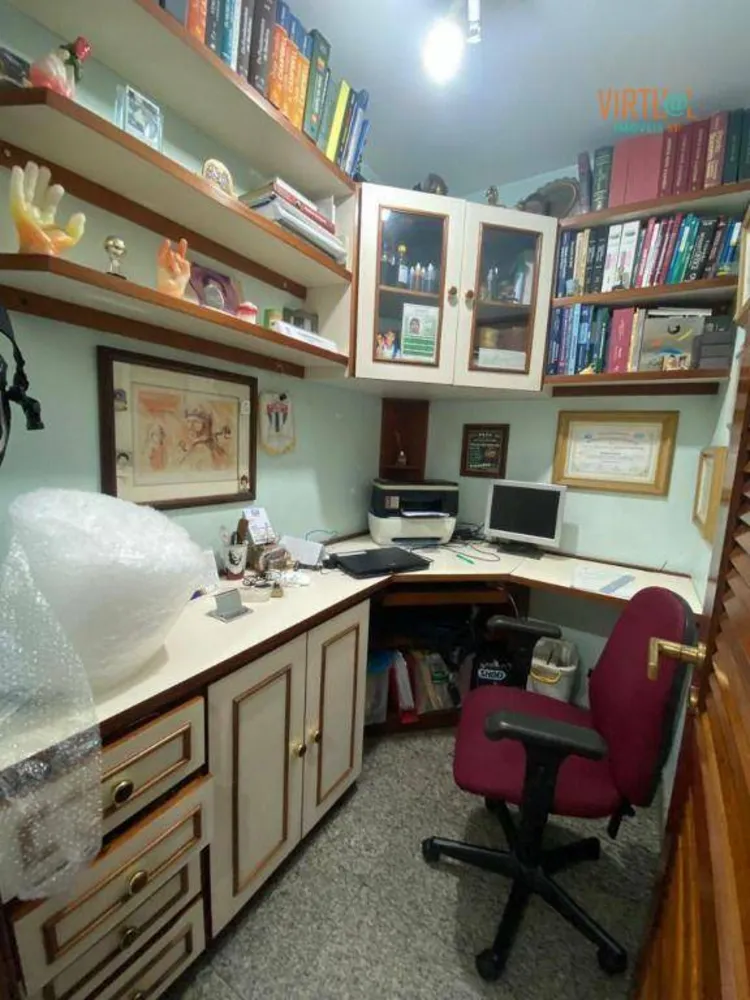 Apartamento, 4 quartos, 228 m² - Foto 2