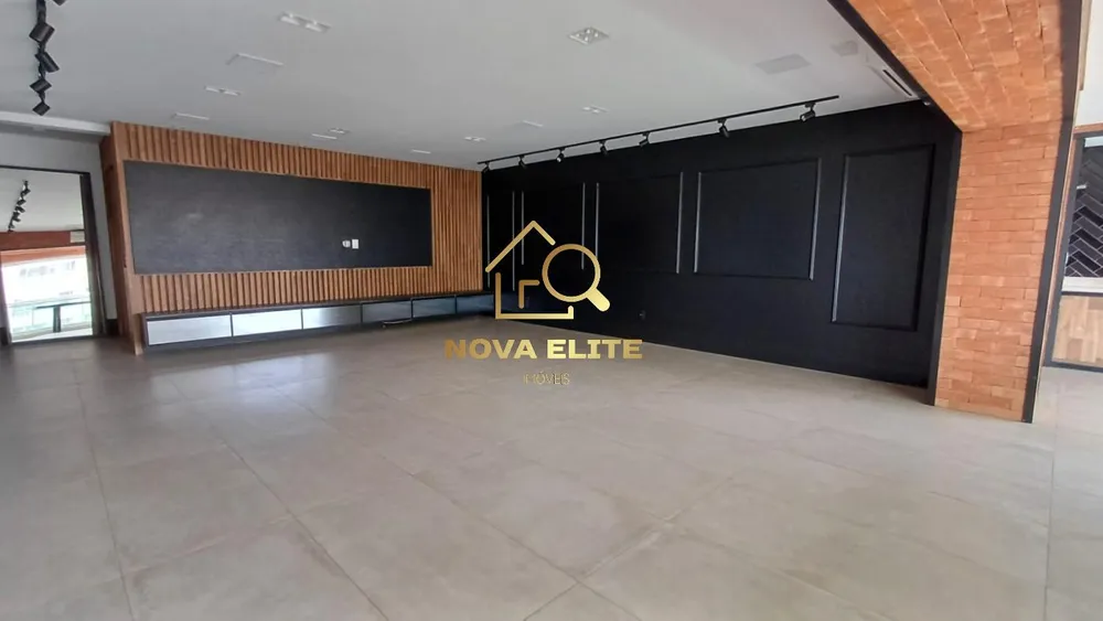 Apartamento, 3 quartos, 198 m² - Foto 1