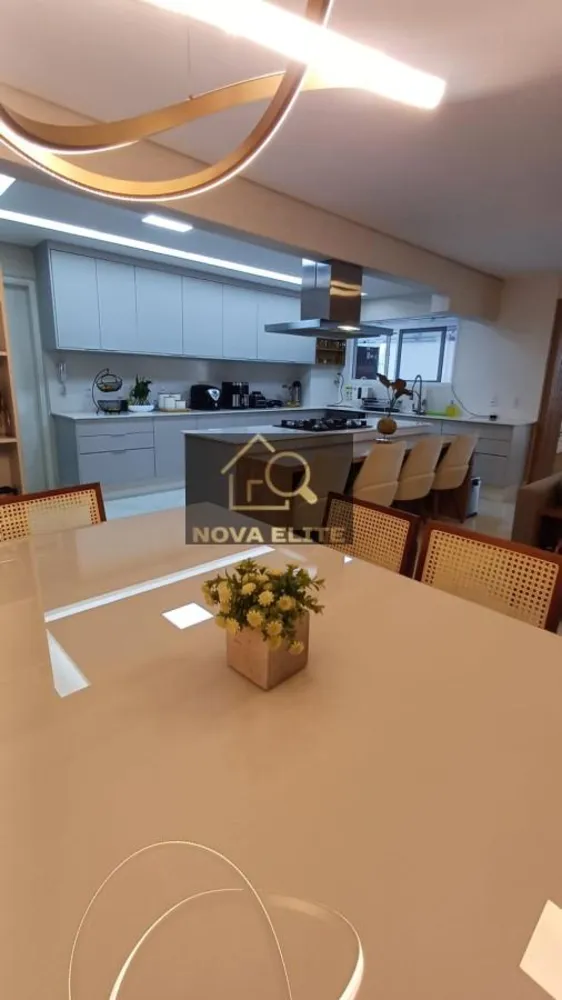 Apartamento, 3 quartos, 181 m² - Foto 2