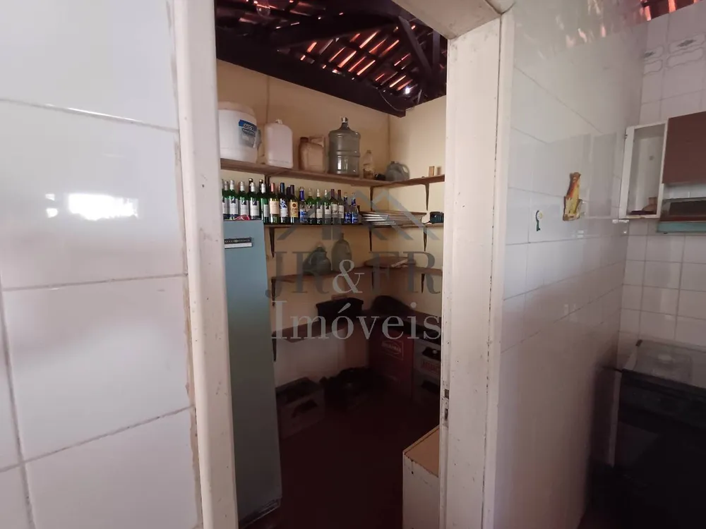Casa, 5 quartos, 355 m² - Foto 1