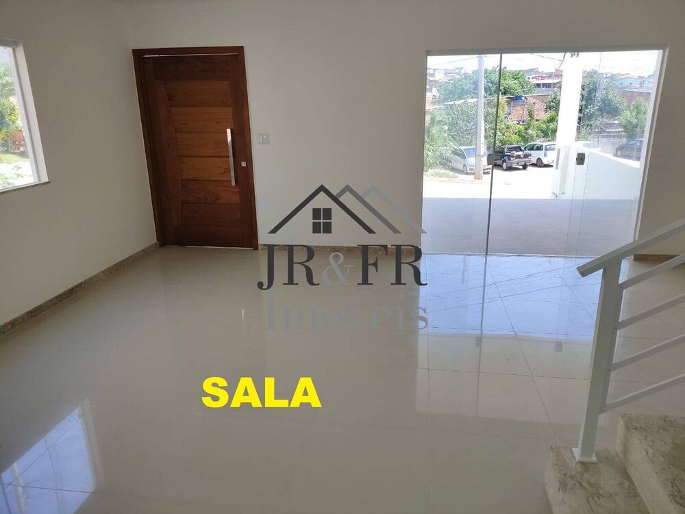 Casa à venda com 4 quartos, 160m² - Foto 1