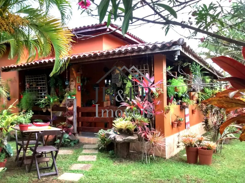 Fazenda à venda com 4 quartos, 220m² - Foto 1