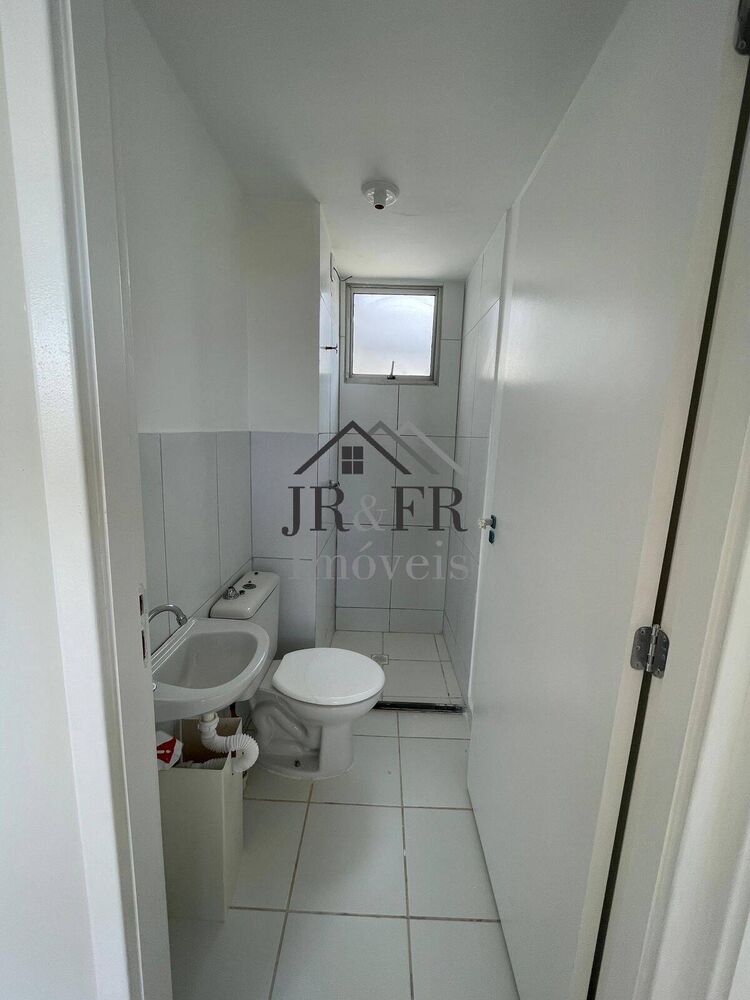 Apartamento à venda com 2 quartos, 40m² - Foto 2