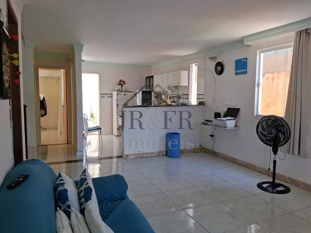 Casa, 5 quartos, 230 m² - Foto 2