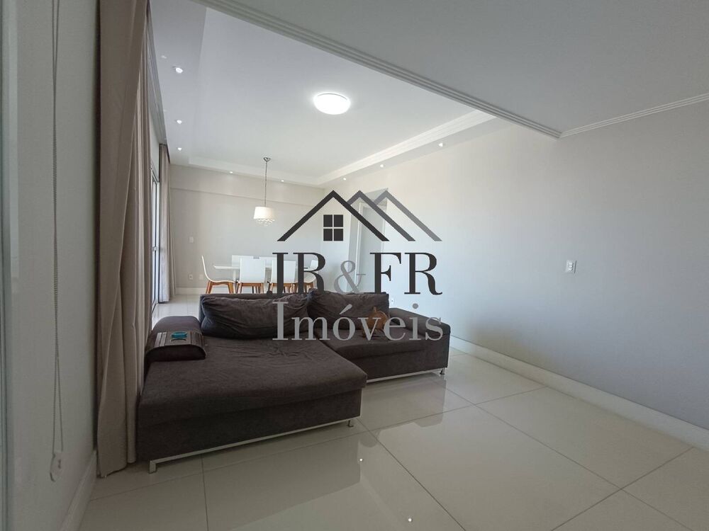 Apartamento à venda com 3 quartos, 123m² - Foto 2