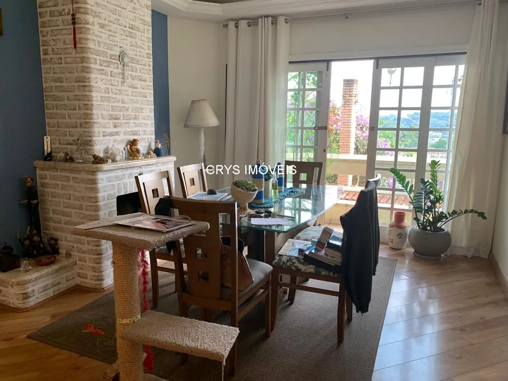 Casa, 3 quartos, 156 m² - Foto 2