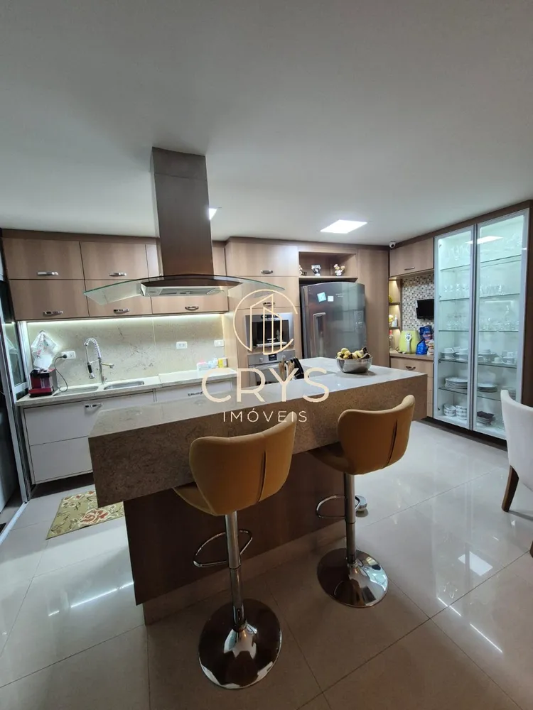Casa, 3 quartos, 175 m² - Foto 1