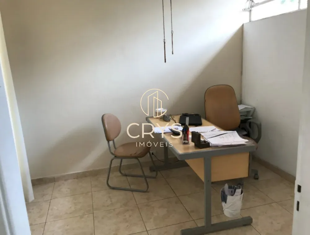 Casa, 3 quartos, 326 m² - Foto 2
