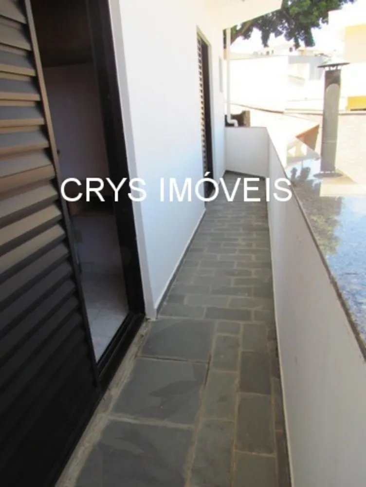 Casa, 3 quartos, 250 m² - Foto 4