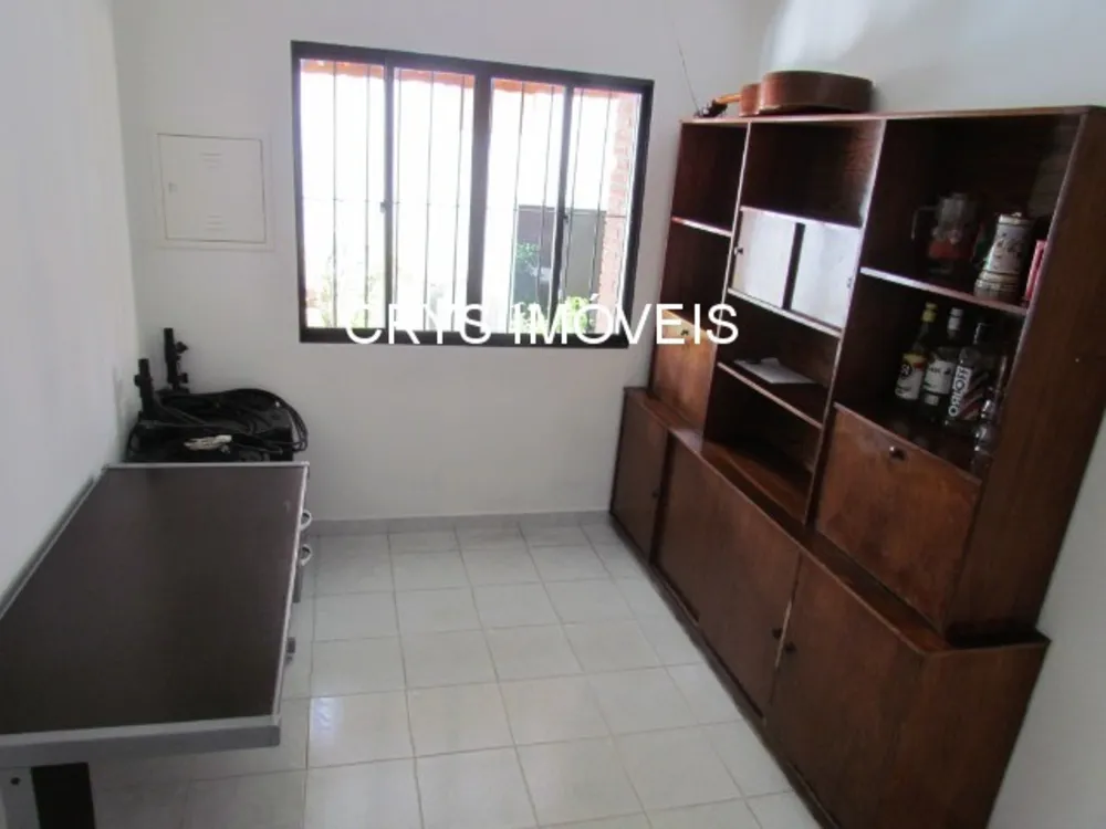 Casa, 3 quartos, 250 m² - Foto 8