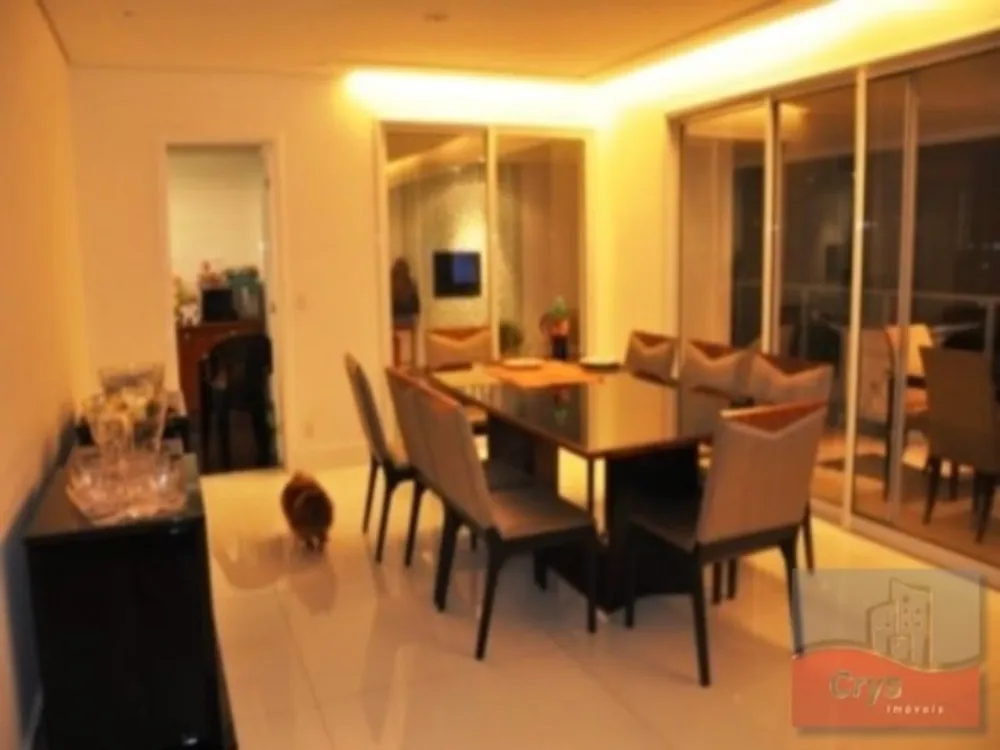 Apartamento, 3 quartos, 205 m² - Foto 2