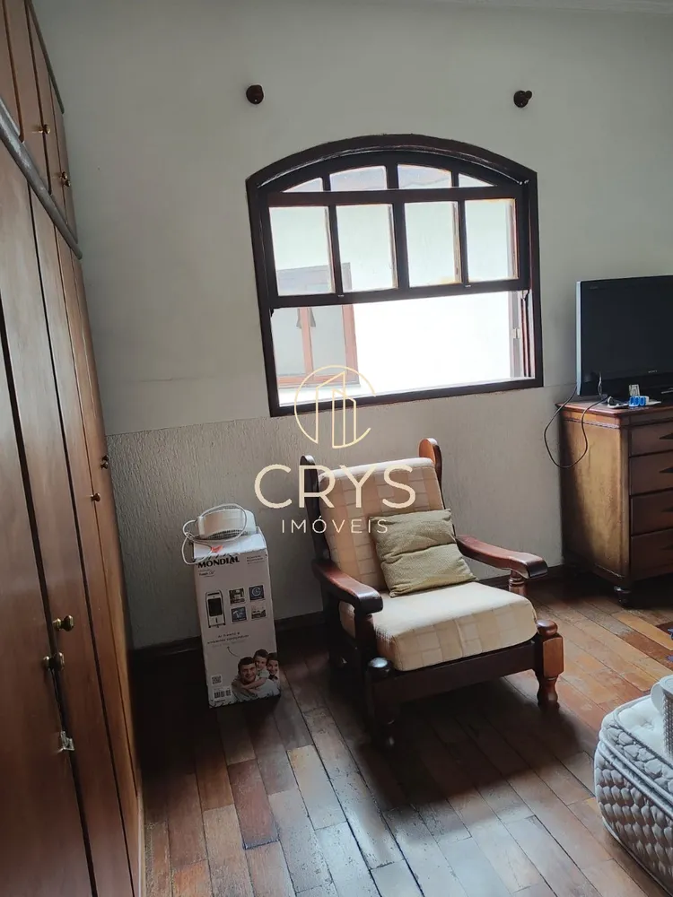 Casa, 3 quartos, 260 m² - Foto 1