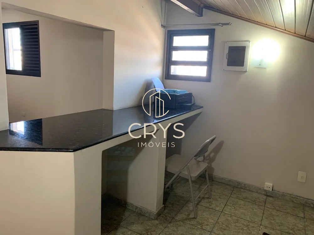 Casa, 3 quartos, 242 m² - Foto 13