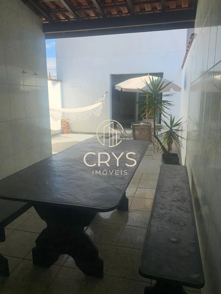 Casa, 3 quartos, 242 m² - Foto 12