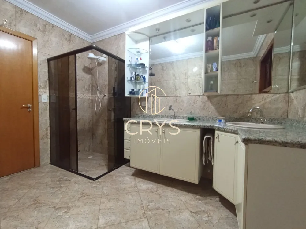 Casa, 5 quartos, 200 m² - Foto 1