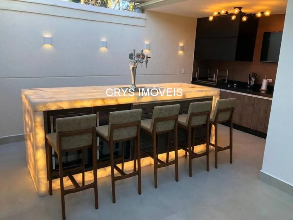 Casa, 3 quartos, 240 m² - Foto 4