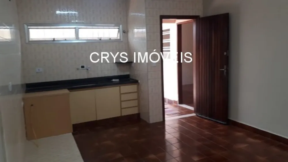 Casa, 4 quartos, 215 m² - Foto 1