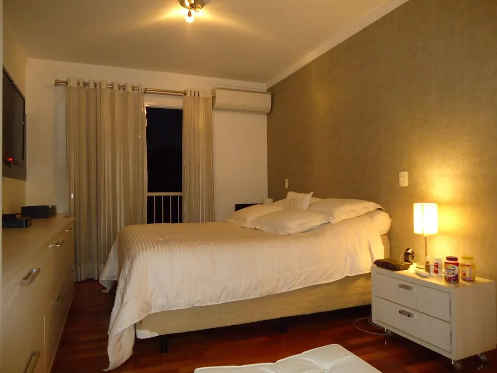 Casa, 4 quartos, 200 m² - Foto 9