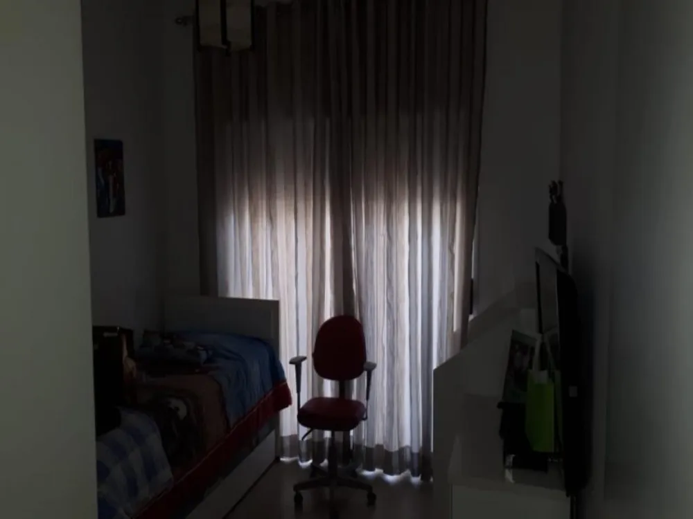 Casa, 4 quartos, 300 m² - Foto 12