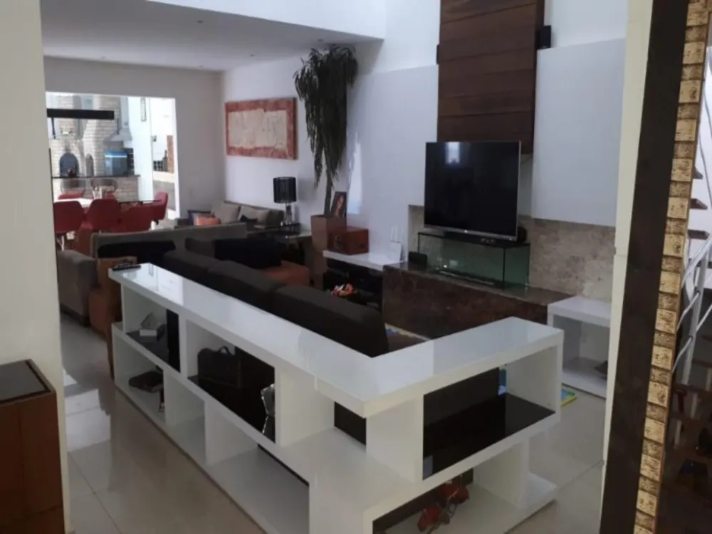 Casa, 4 quartos, 300 m² - Foto 5
