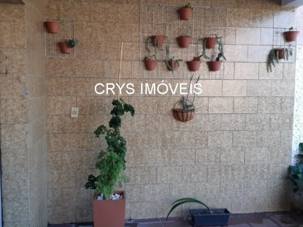 Casa, 3 quartos, 215 m² - Foto 2