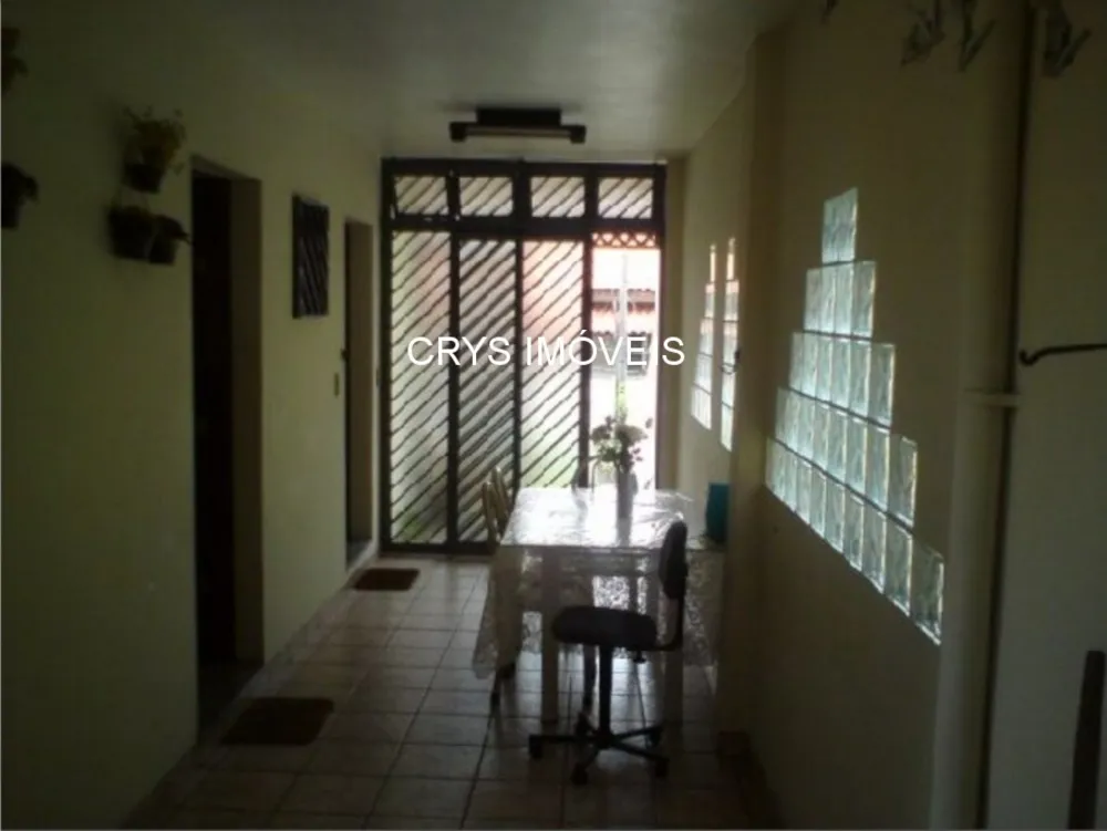 Casa, 3 quartos, 200 m² - Foto 6