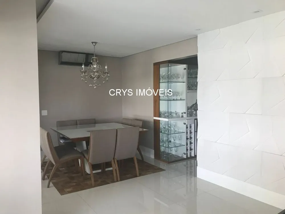 Apartamento, 3 quartos, 182 m² - Foto 1