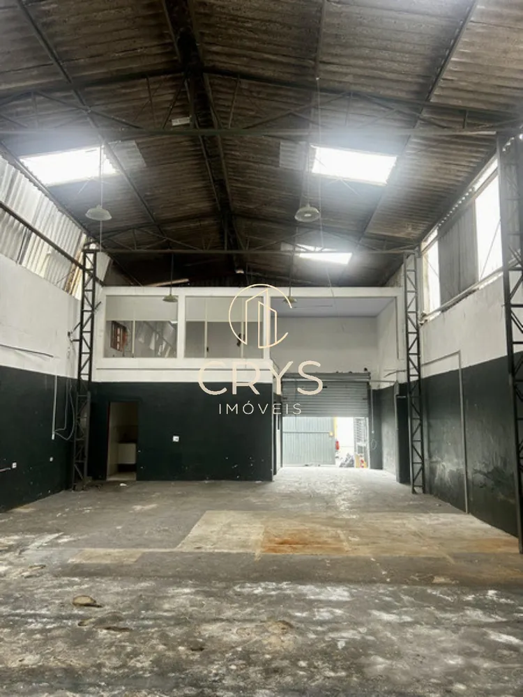 Depósito-Galpão, 216 m² - Foto 1