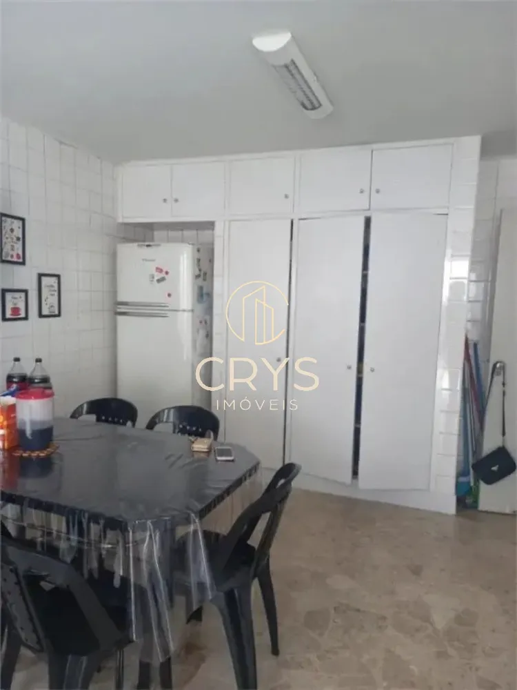 Casa, 4 quartos, 288 m² - Foto 2