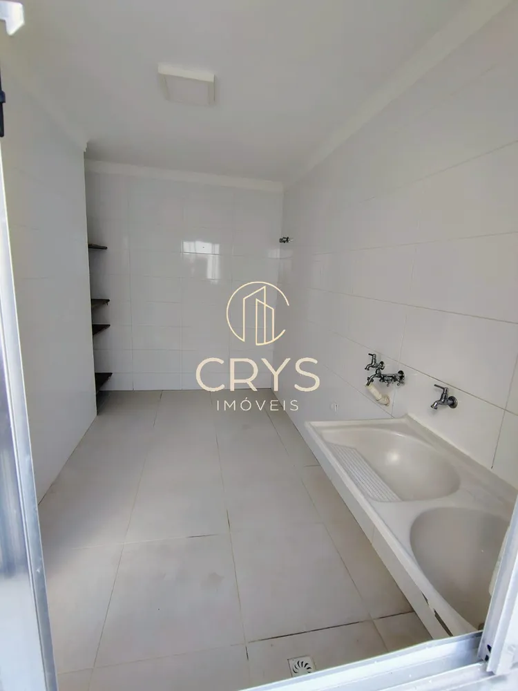 Casa, 6 quartos, 310 m² - Foto 2