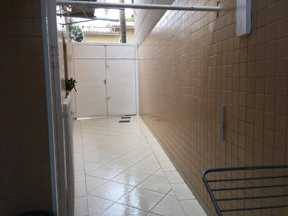 Casa, 3 quartos, 240 m² - Foto 11