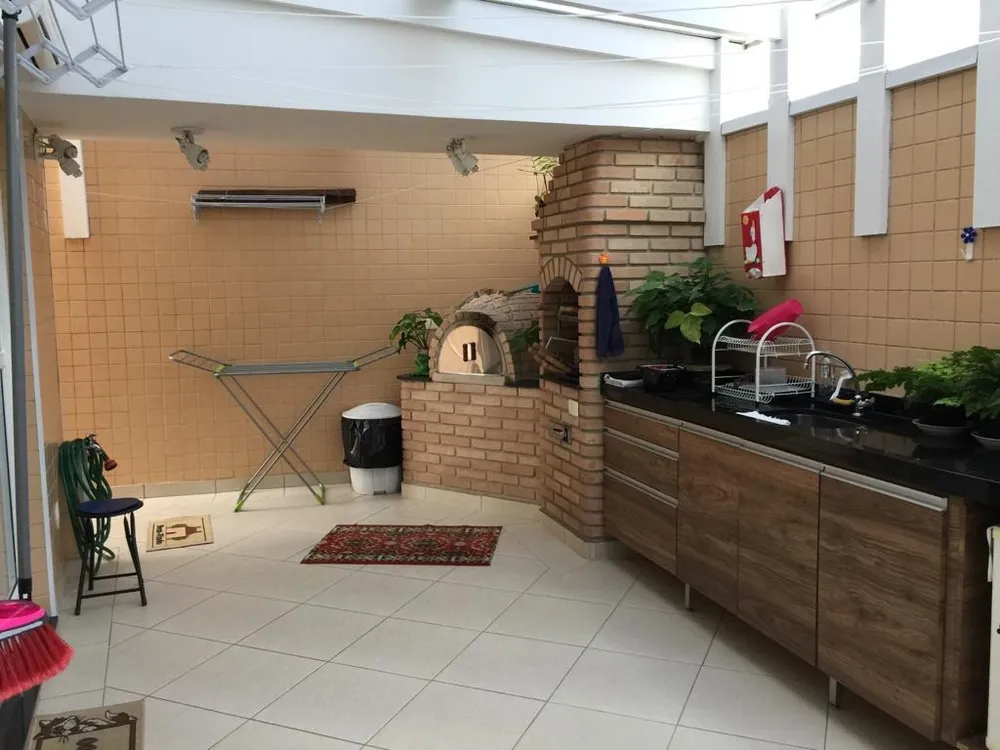 Casa, 3 quartos, 240 m² - Foto 6