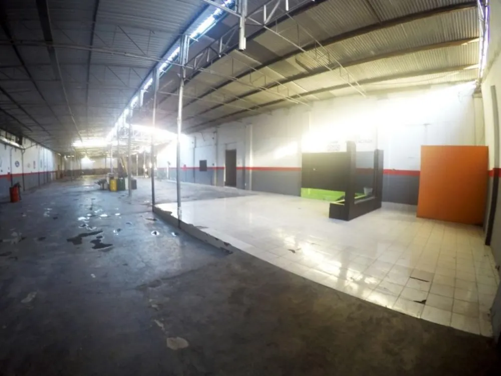 Depósito-Galpão, 2100 m² - Foto 1