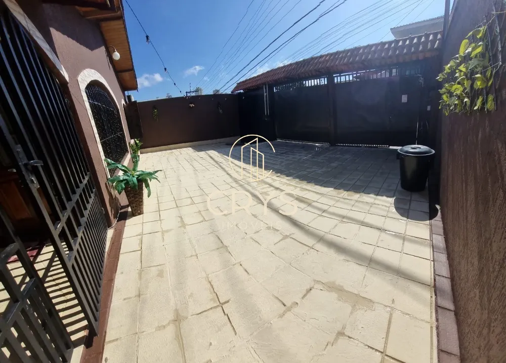 Casa, 3 quartos, 240 m² - Foto 2