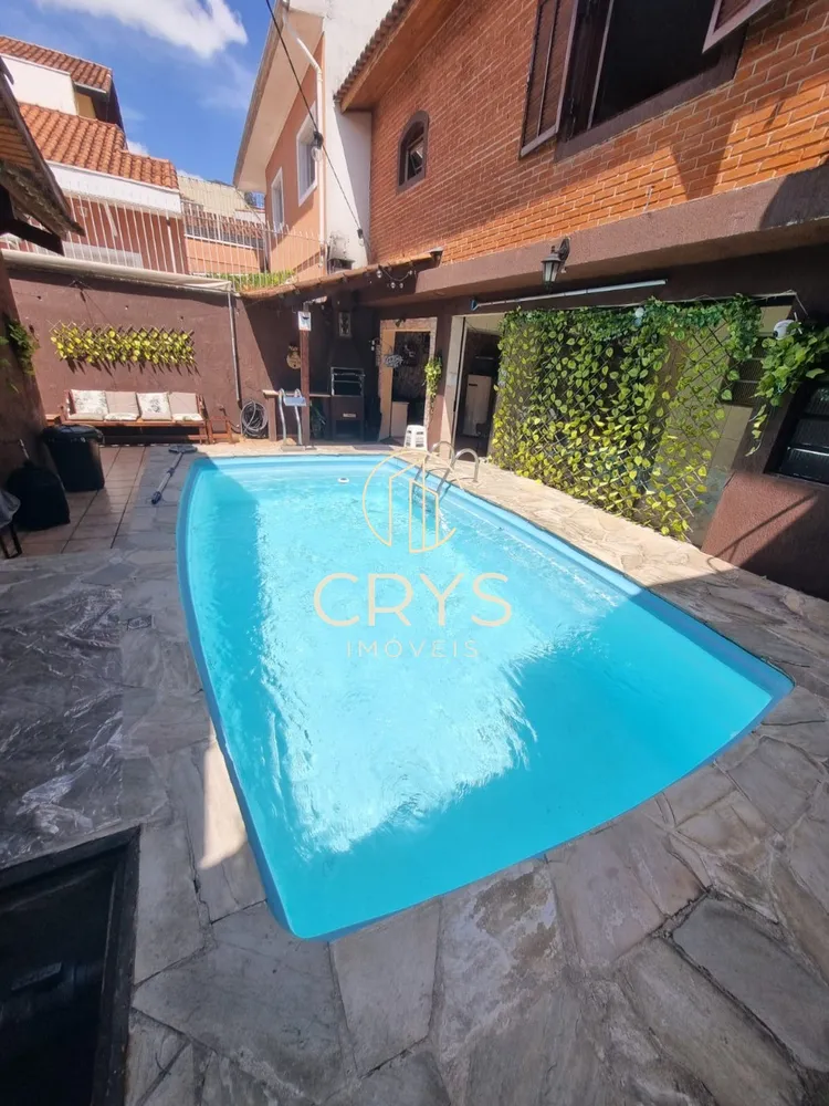 Casa, 3 quartos, 240 m² - Foto 7