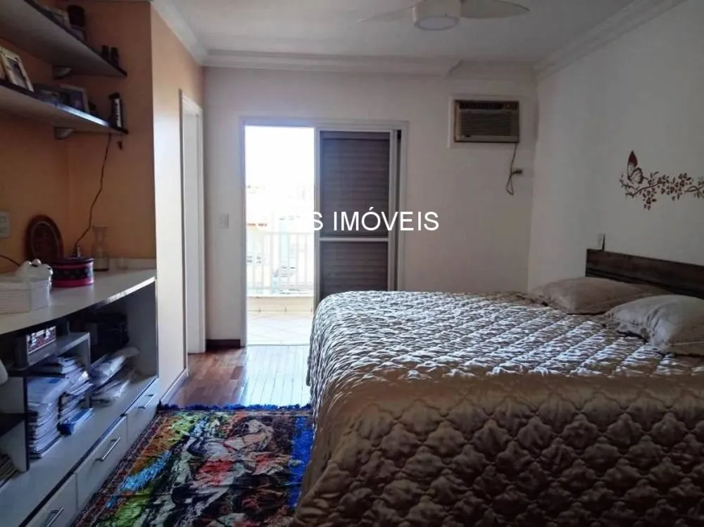 Casa, 3 quartos, 250 m² - Foto 1