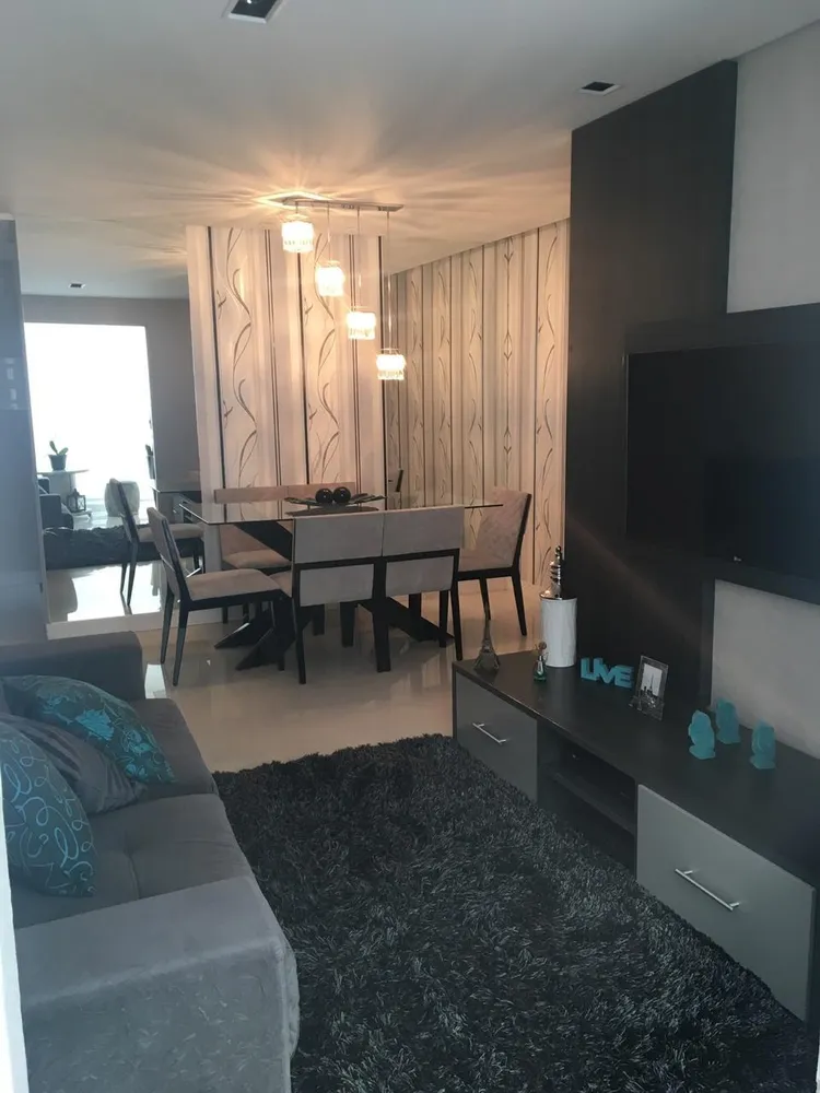 Apartamento, 3 quartos, 70 m² - Foto 2