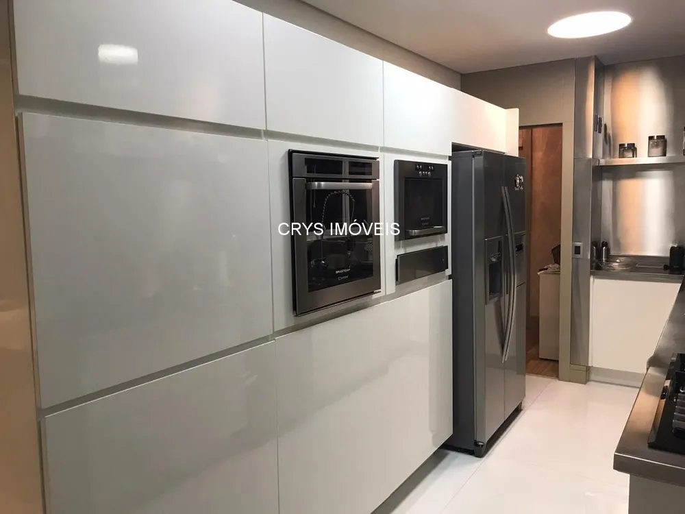 Apartamento, 3 quartos, 200 m² - Foto 2
