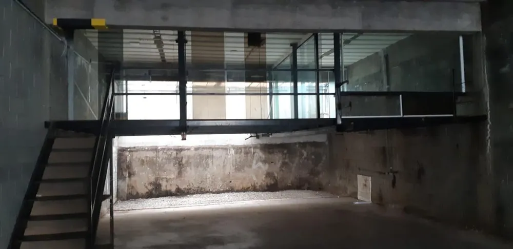 Loja-Salão, 320 m² - Foto 1