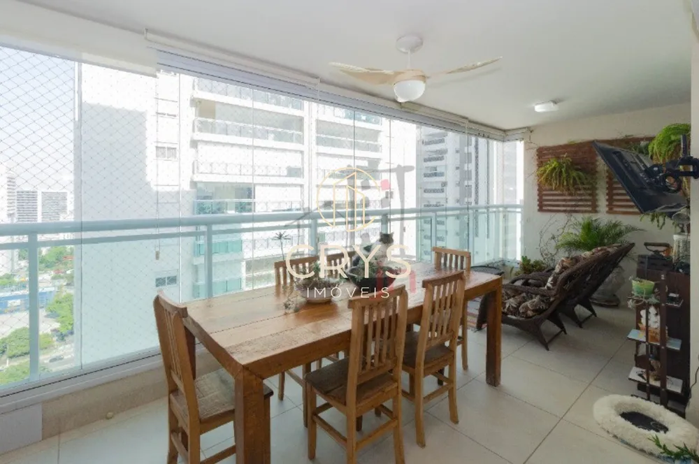Apartamento, 3 quartos, 157 m² - Foto 1