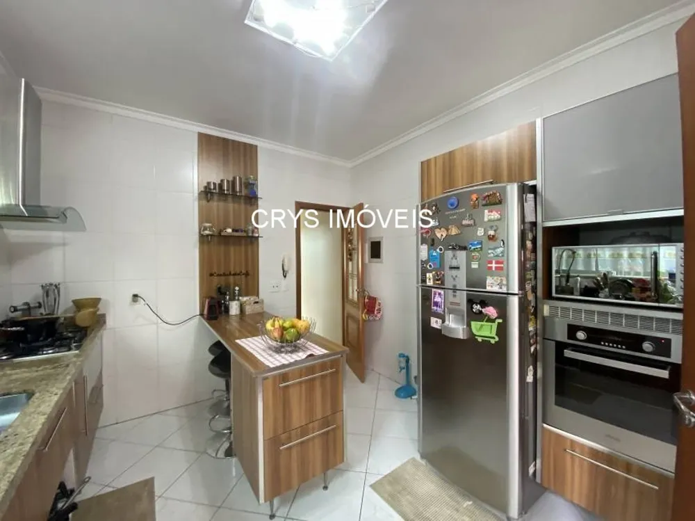 Casa, 3 quartos, 220 m² - Foto 2