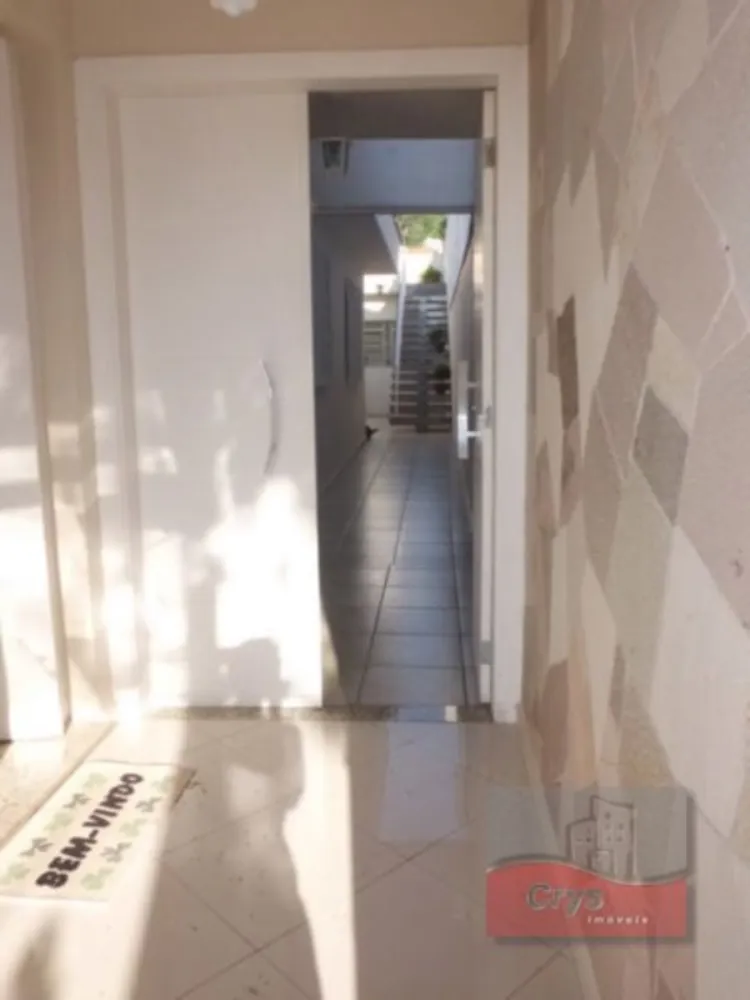 Casa, 2 quartos, 204 m² - Foto 1