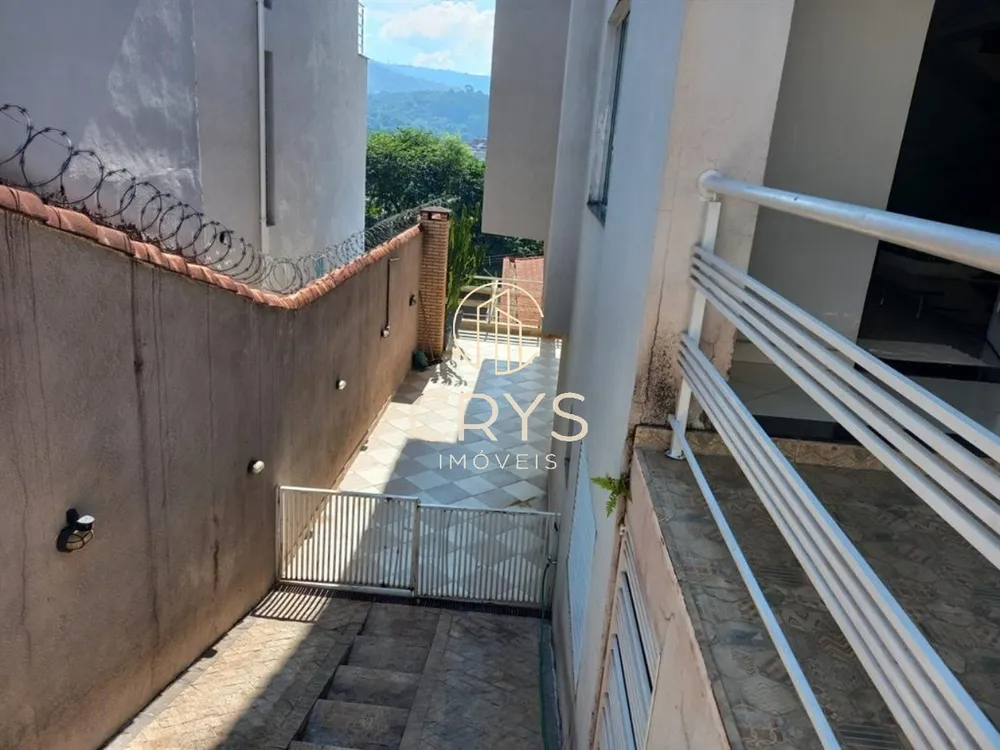 Casa, 3 quartos, 300 m² - Foto 13