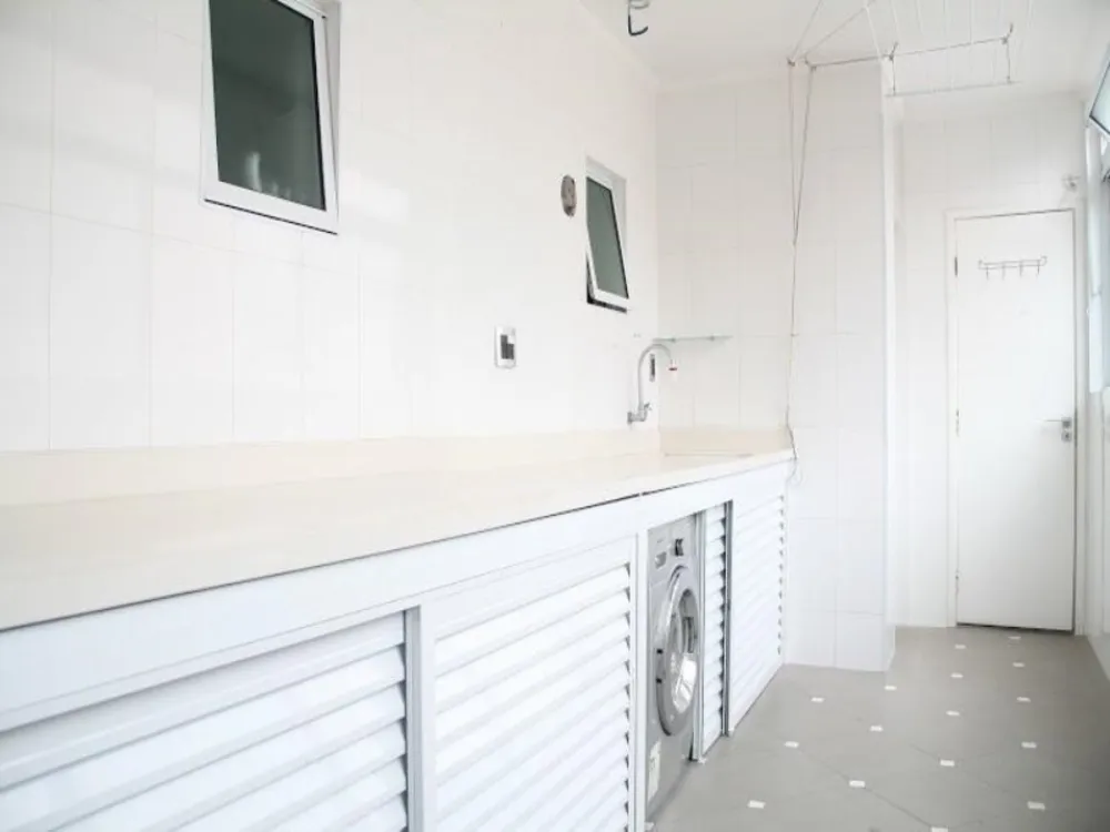 Apartamento, 3 quartos, 158 m² - Foto 2