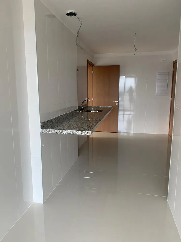 Apartamento, 3 quartos, 146 m² - Foto 2