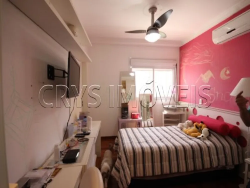 Apartamento, 3 quartos, 235 m² - Foto 1