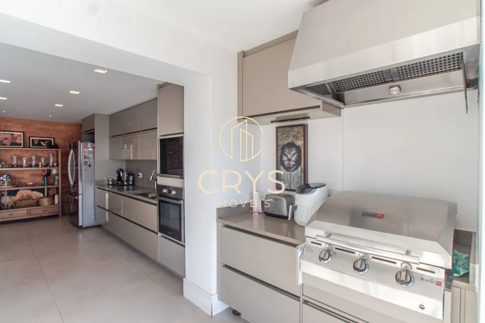 Apartamento, 3 quartos, 140 m² - Foto 1