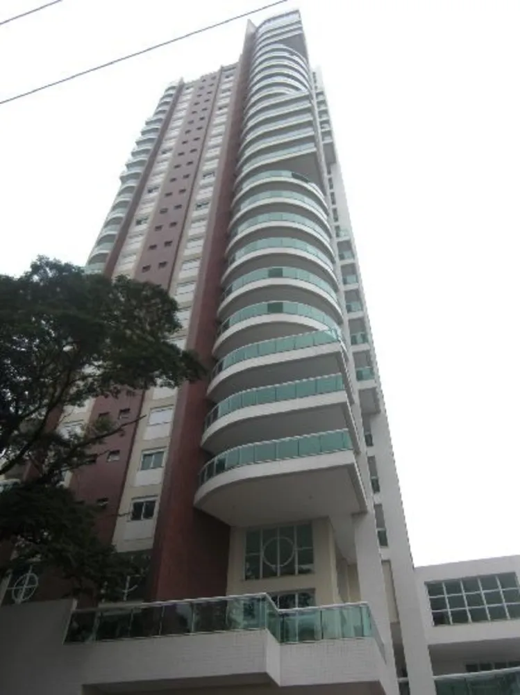 Apartamento, 4 quartos, 228 m² - Foto 1