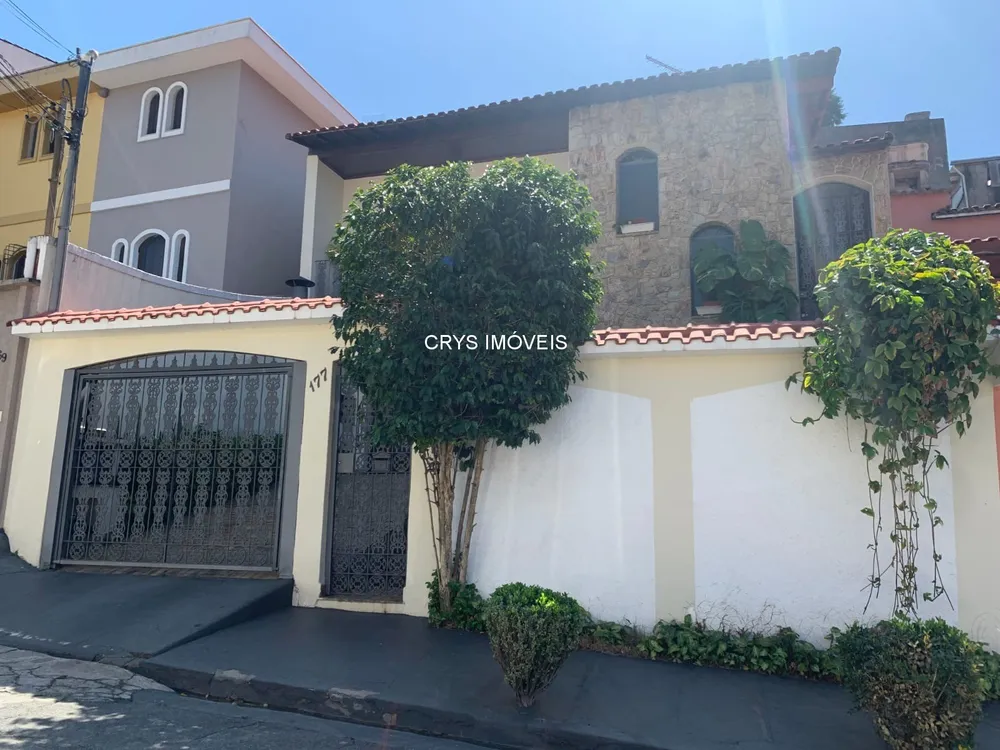 Casa, 3 quartos, 200 m² - Foto 1