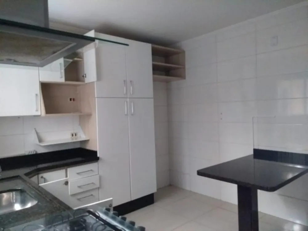Sobrado, 3 quartos, 200 m² - Foto 4